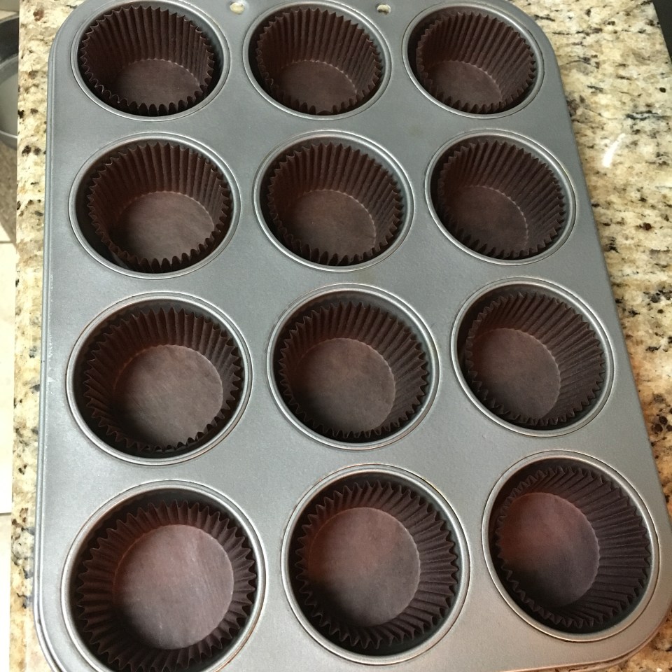Brown cupcake liners