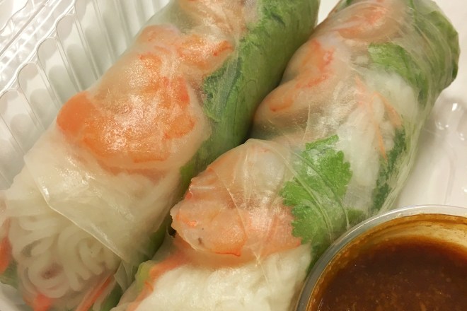 Shrimp spring rolls from Laovin It