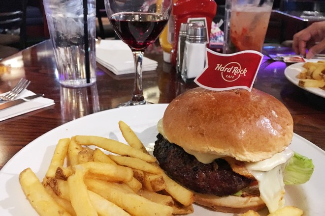 Hard Rock Cafe Niagara Falls Canada